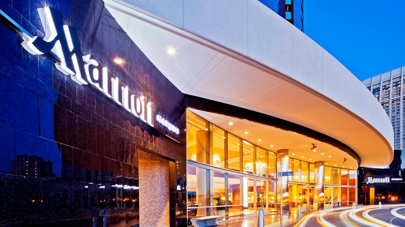 sandt-entrance-0078-hor-wide-1-1